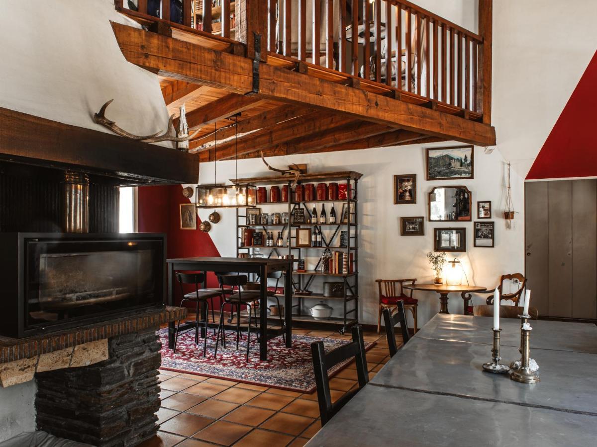 La Petite Auberge De Virginie Bédouès Eksteriør billede