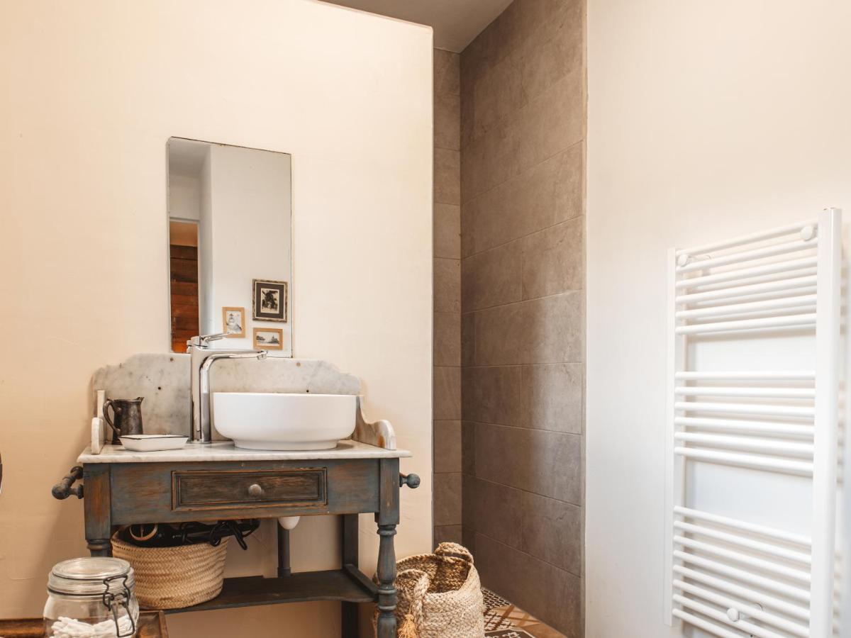 La Petite Auberge De Virginie Bédouès Eksteriør billede